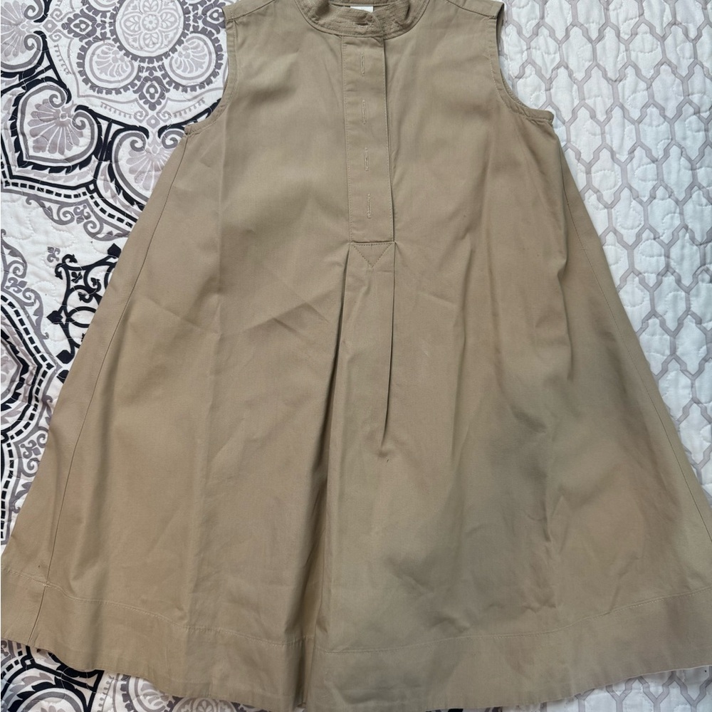 Banana Republic Girls Sleeveless A-Line Dress in Khaki